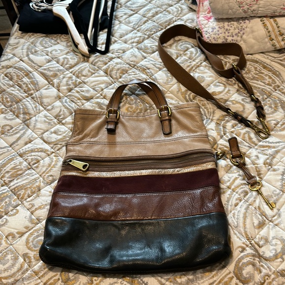 Fossil Crossbody Purse - Picture 1 of 8